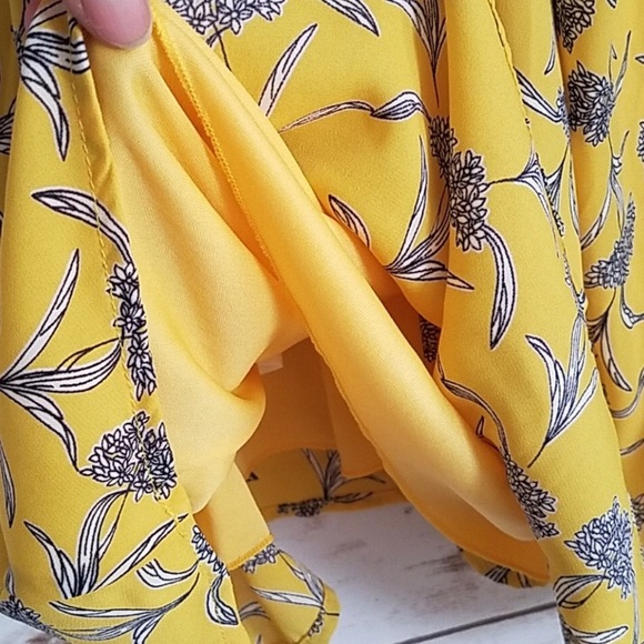 🆕 NWT Francesca’s Alya Size S Yellow Tank - Picture 6 of 8